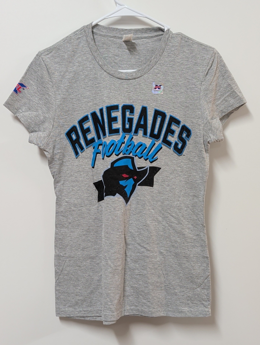 NWOT District Arlington Renegades Football T-Shirt Size Medium